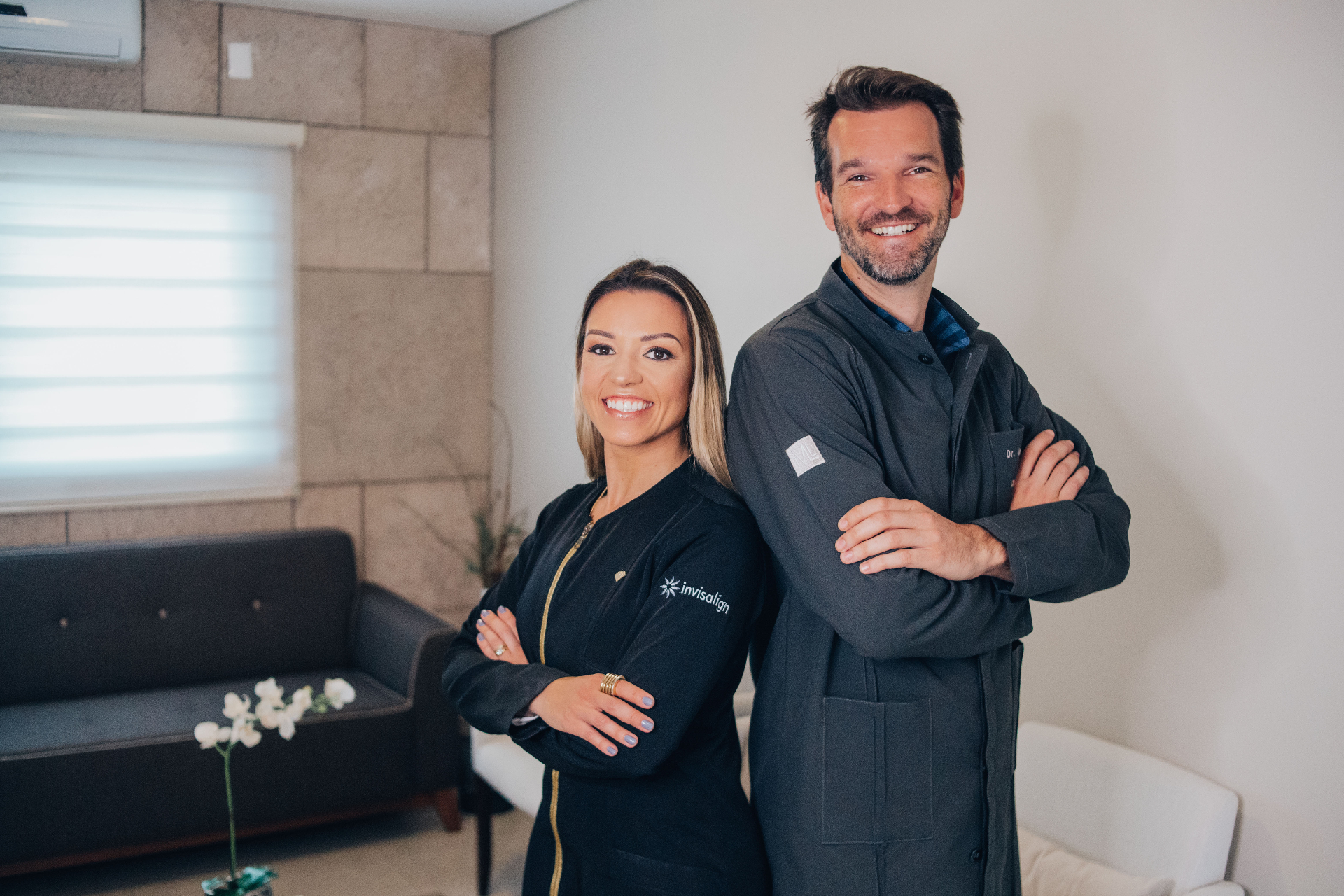 Dra. Shana Müller e Dr. Leandro Müller - Invisalign